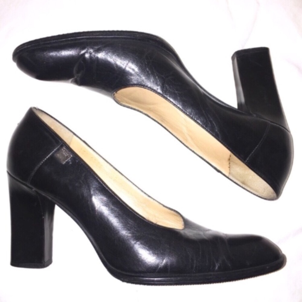 CELINE Paris Black Leather Classic Heels Size 7